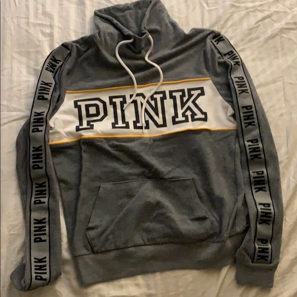 Grey pink sweatshirt